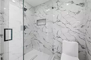 2185 Imperial Point Dr, Fort Lauderdale, FL 33308 - Photo 16