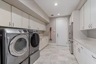 11382 Redberry Dr, Davie, FL 33330 - Photo 42