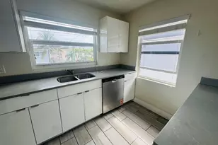 7910 Abbott Ave, Miami Beach, FL 33141 - Photo 6