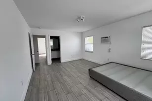 7910 Abbott Ave, Miami Beach, FL 33141 - Photo 6