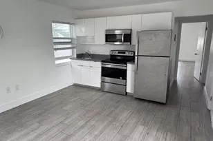 7910 Abbott Ave, Miami Beach, FL 33141 - Photo 12