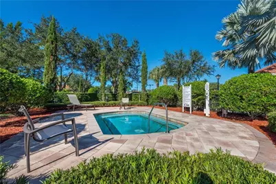 3425 Siena Circle, Wellington, FL 33414 - Photo 38