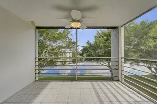 9430 Poinciana Pl, Davie, FL 33324 - Photo 28