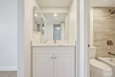 9430 Poinciana Place #415, Davie, FL 33324 - Photo 22