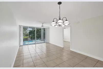 9430 Poinciana Place #415, Davie, FL 33324 - Photo 10