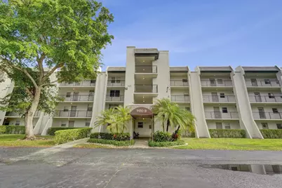 9430 Poinciana Place #415, Davie, FL 33324 - Photo 2