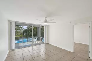 9430 Poinciana Pl, Davie, FL 33324 - Photo 12