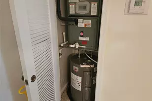 959 SE 2nd Ave, Deerfield Beach, FL 33441 - Photo 6