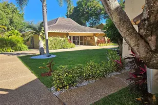 959 SE 2nd Ave, Deerfield Beach, FL 33441 - Photo 1