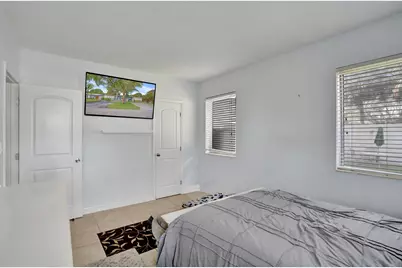2461 NE 20th Avenue, Lighthouse Point, FL 33064 - Photo 38