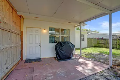 2461 NE 20th Avenue, Lighthouse Point, FL 33064 - Photo 22