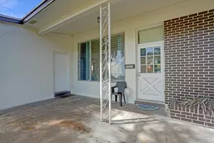 2461 NE 20th Ave, Lighthouse Point, FL 33064 - Photo 2