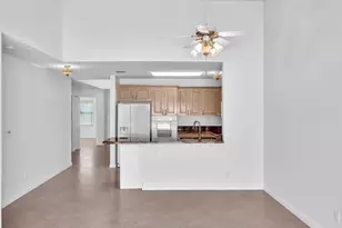 6796 N Pine Island Rd, Tamarac, FL 33321 - Photo 16