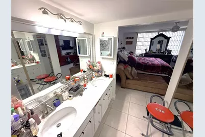 1101 Colony Point Circle #123, Pembroke Pines, FL 33026 - Photo 12