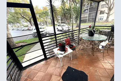 1101 Colony Point Circle #123, Pembroke Pines, FL 33026 - Photo 14