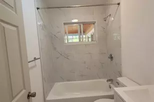 6106 Island Park Ct, Fort Myers, FL 33908 - Photo 8