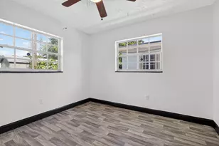 269 NE 110th Terrace, Miami, FL 33161 - Photo 16