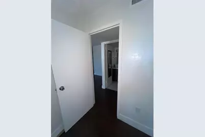 1800 Sans Souci Boulevard #332, North Miami, FL 33181 - Photo 30