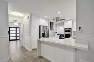 2160 NE 44th Ct, Lighthouse Point, FL 33064 - Photo 22