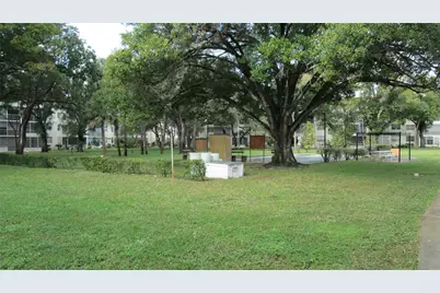 3001 NW 48th Avenue #237, Lauderdale Lakes, FL 33313 - Photo 18