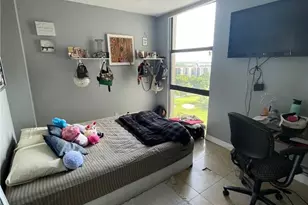 20301 W Country Club Dr Unit, Aventura, FL 33180 - Photo 12