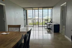 20301 W Country Club Dr Unit, Aventura, FL 33180 - Photo 26