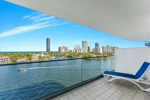 19707 Turnberry Way, Aventura, FL 33180 - Photo 18