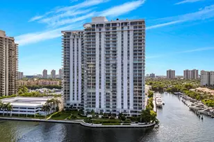 19707 Turnberry Way, Aventura, FL 33180 - Photo 22
