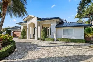 3041 NE 40th Ct, Fort Lauderdale, FL 33308 - Photo 2