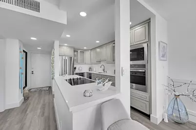 531 N Ocean Boulevard #601, Pompano Beach, FL 33062 - Photo 6