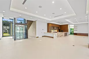 2441 NE 48th Ct, Pompano Beach, FL 33064 - Photo 8