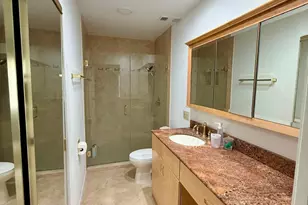 65 Centennial Ct, Deerfield Beach, FL 33442 - Photo 8