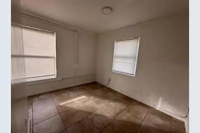 728 SW 6th Street, Dania, FL 33004 - Photo 8