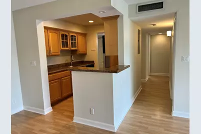 1515 E Broward Boulevard #305, Fort Lauderdale, FL 33301 - Photo 18