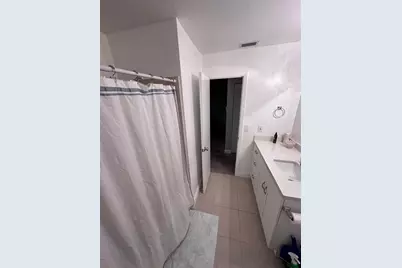 8251 NW 8th Place, Plantation, FL 33324 - Photo 18