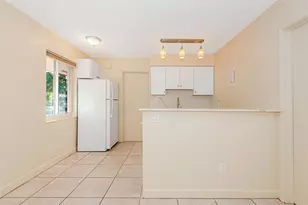 2581 NE 11th Ct, Pompano Beach, FL 33062 - Photo 4