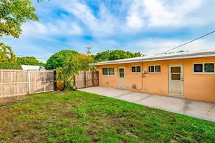 2581 NE 11th Ct, Pompano Beach, FL 33062 - Photo 26