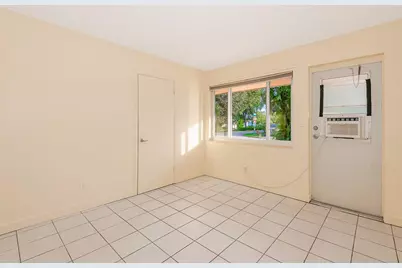 2581 NE 11th Court #2585, Pompano Beach, FL 33062 - Photo 14