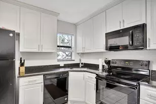 2748 S Carambola Cir S Unit, Coconut Creek, FL 33066 - Photo 2