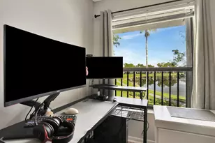2748 S Carambola Cir S Unit, Coconut Creek, FL 33066 - Photo 4