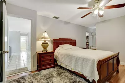 2748 S Carambola Circle #1923, Pompano Beach, FL 33066 - Photo 10