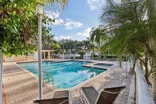 972 Azure Ln, Weston, FL 33326 - Photo 48