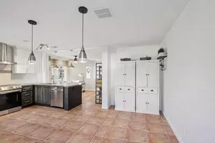 972 Azure Ln, Weston, FL 33326 - Photo 18