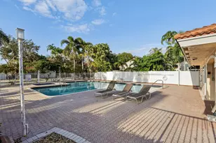 972 Azure Ln, Weston, FL 33326 - Photo 48