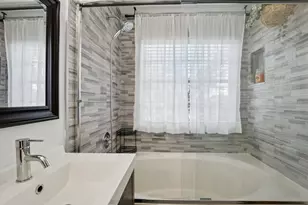 972 Azure Ln, Weston, FL 33326 - Photo 6