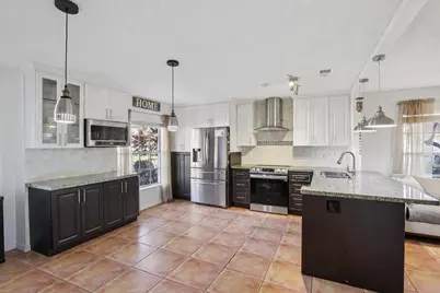 972 Azure Lane, Weston, FL 33326 - Photo 4