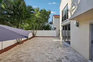 972 Azure Ln, Weston, FL 33326 - Photo 46