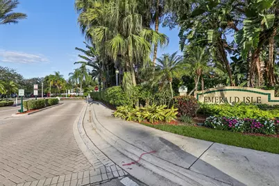 972 Azure Lane, Weston, FL 33326 - Photo 60