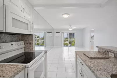 720 Orton Avenue #607, Fort Lauderdale, FL 33304 - Photo 2