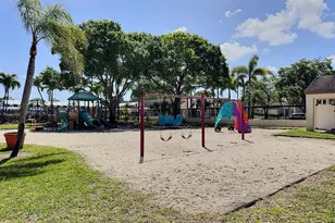 3831 Cocoplum Cir, Coconut Creek, FL 33063 - Photo 32